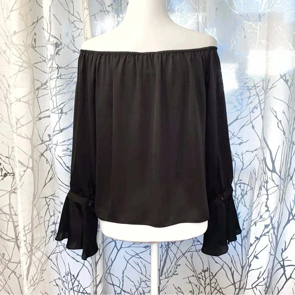 L’Academie black The Off Shoulder long bell sleeve Blouse top - Picture 3 of 8